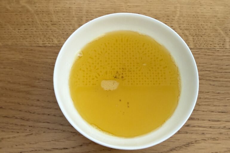 Produktion von Leinsamenöl in der Ölmühle Fandler in Pöllau